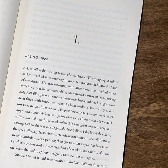 The Girls in the Stilt House novel by Kelly Mustian - Picture 3 of 3